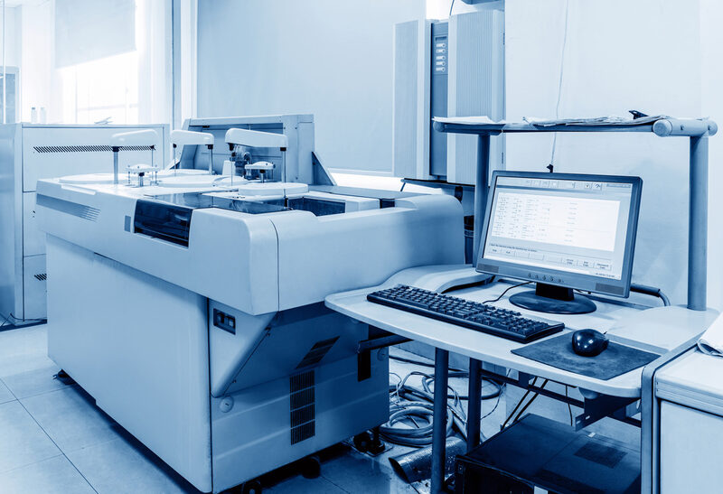 Biochemical analyzer laboratory equipment with computer workstation